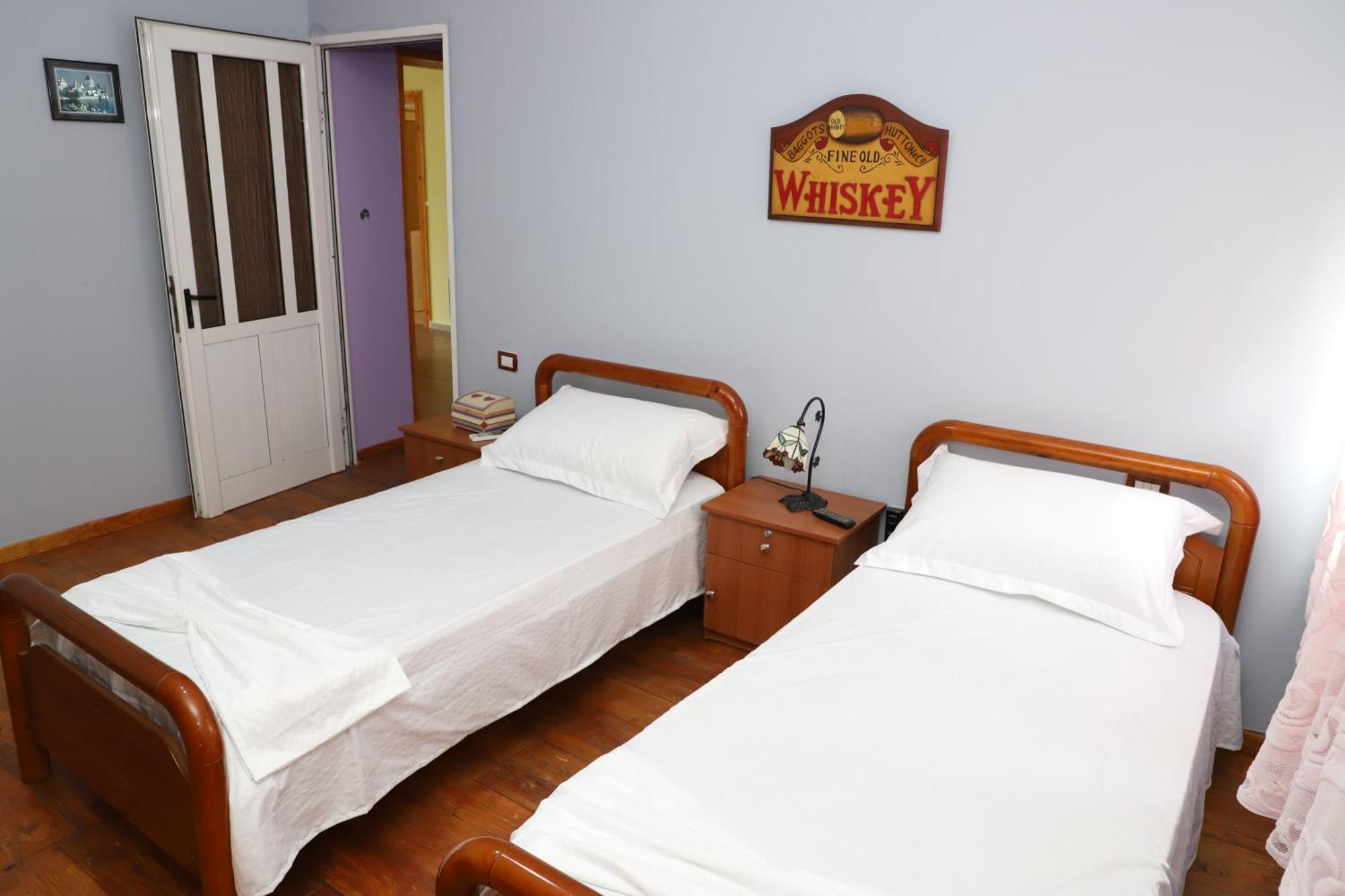 Guesthouse Katerina Berat Kültér fotó
