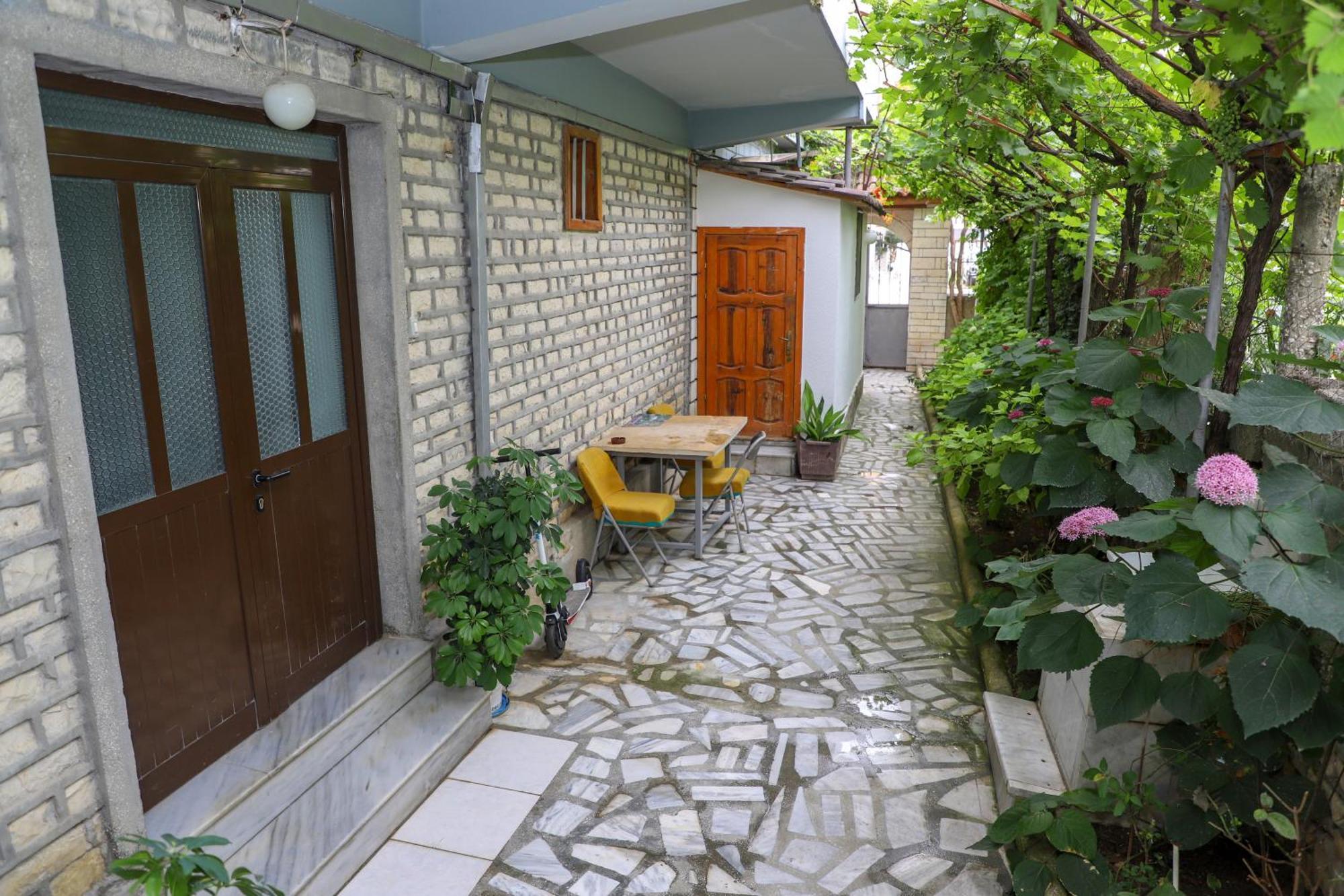 Guesthouse Katerina Berat Kültér fotó