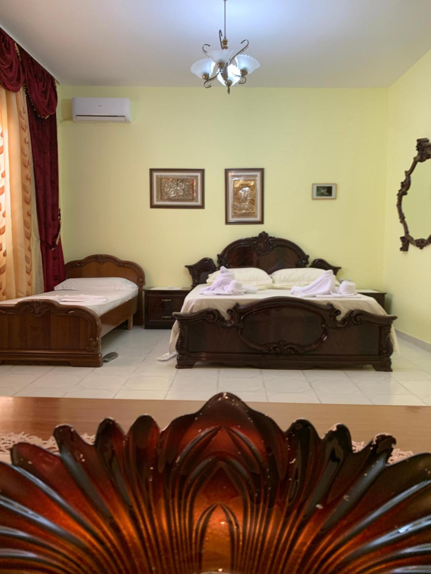 Guesthouse Katerina Berat Kültér fotó